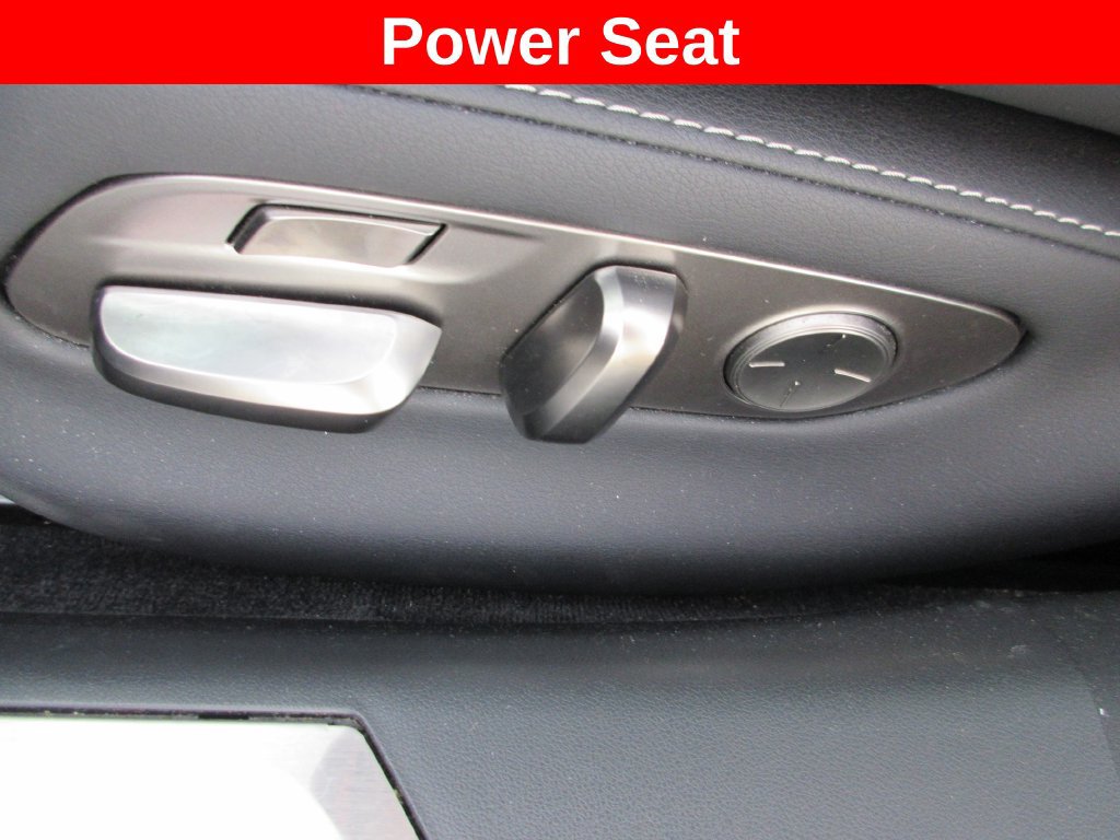 Used 2022 Lexus LS 500 w/ Interior Upgrade Package RWD image 27