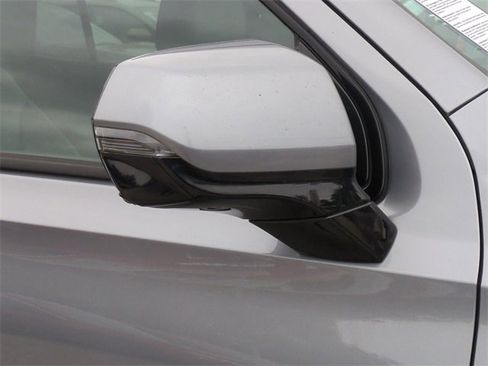 Certified 2021 Chevrolet Tahoe Z71 w/ Luxury Package image 12