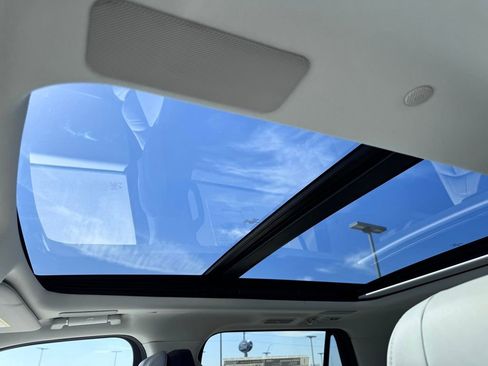 New 2026 Lincoln Navigator L Reserve AWD/4WD image 5