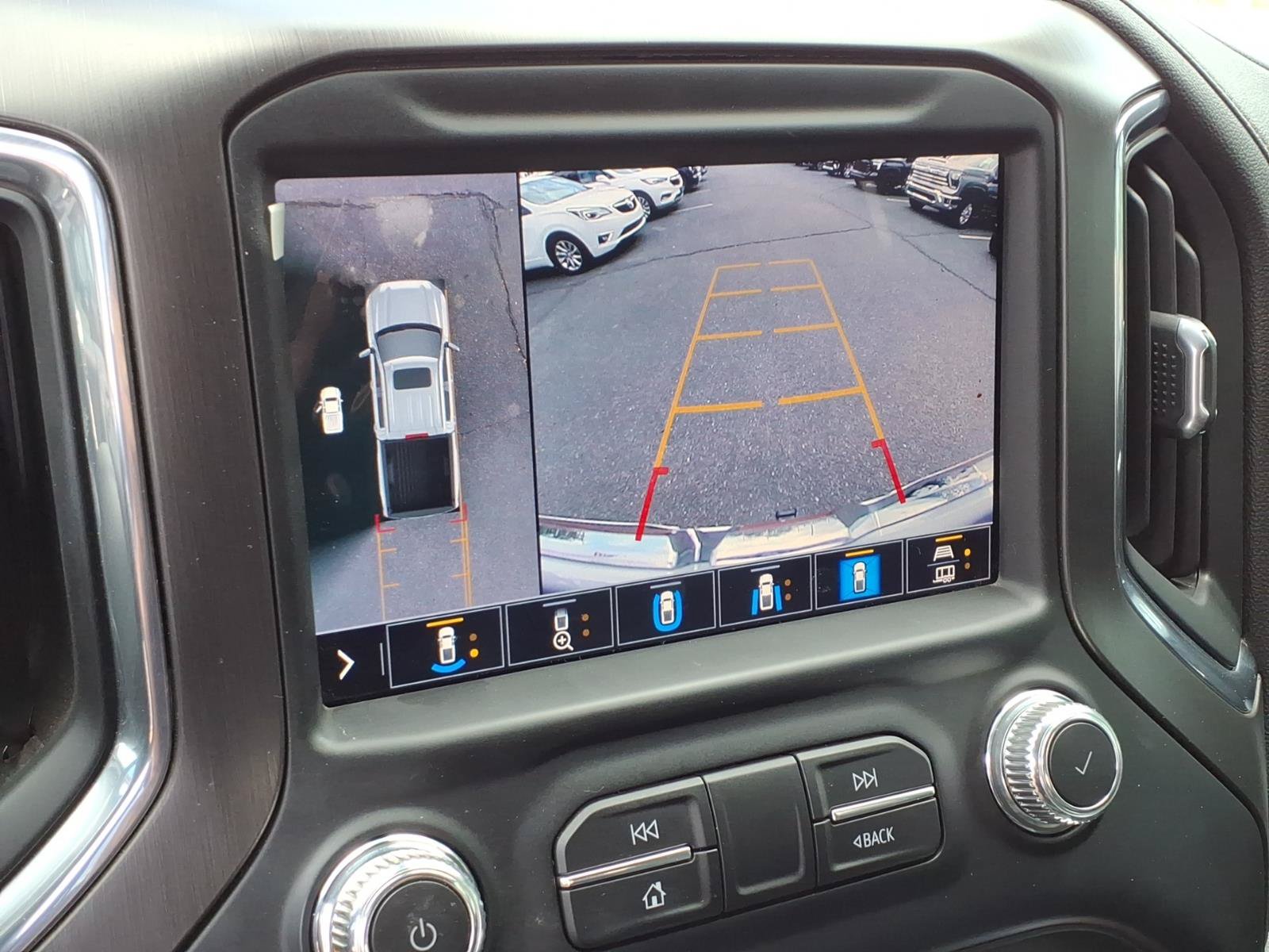 Used 2022 GMC Sierra 1500 AT4 w/ AT4 Premium Package AWD/4WD image 23