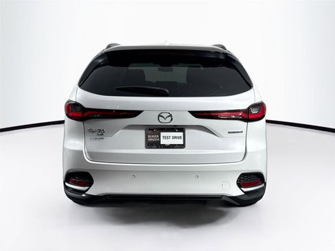 Certified 2025 MAZDA CX-70 Plug-In Hybrid w/ Premium Pkg image 12
