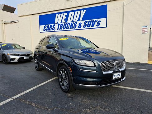 Used 2023 Lincoln Nautilus Reserve w/ Equipment Group 201A image 1