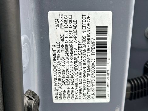 Certified 2025 Honda Passport TrailSport image 35