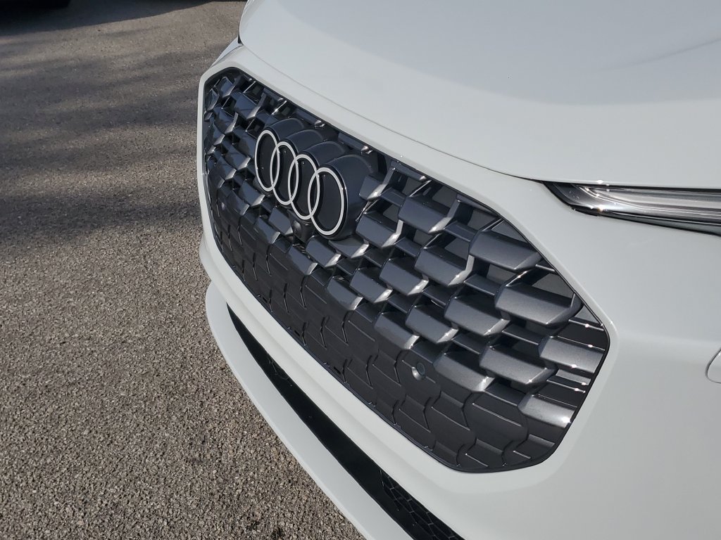 New 2026 Audi Q5 Premium Plus AWD/4WD image 11