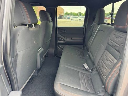 Used 2026 Nissan Frontier Pro-X w/ Tow Package RWD image 12