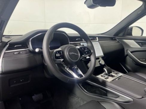 New 2026 Jaguar F-PACE R-Dynamic S image 12