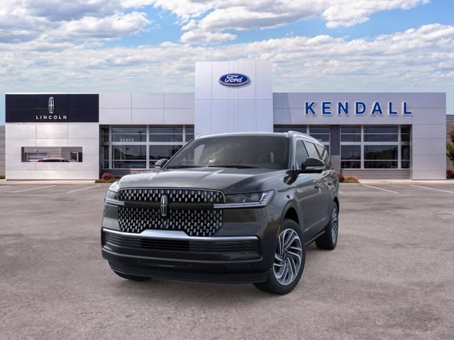 New 2025 Lincoln Navigator Reserve AWD/4WD image 2