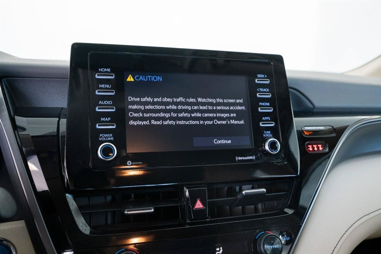Used 2023 Toyota Camry LE FWD image 18