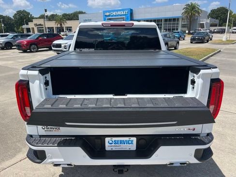Used 2026 GMC Sierra 1500 AT4 AWD/4WD image 8