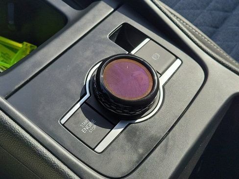 Used 2025 Volkswagen Tiguan S image 25