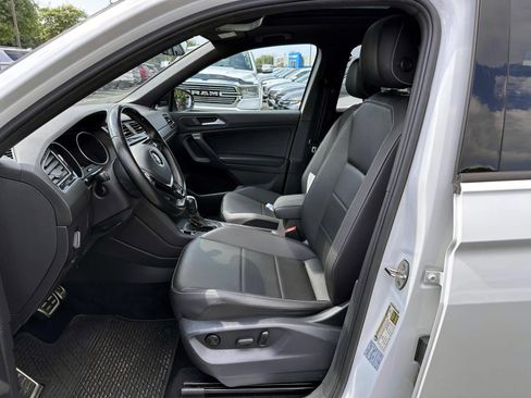 Used 2021 Volkswagen Tiguan SE R-Line AWD/4WD image 11