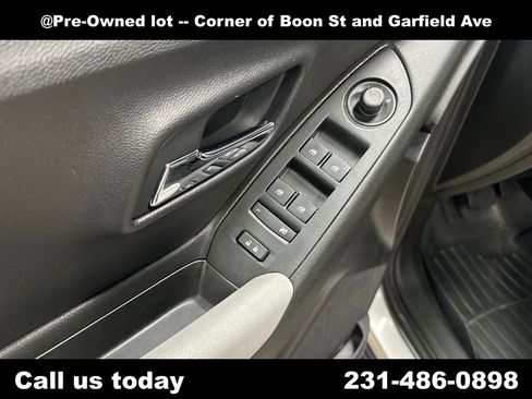 Used 2019 Chevrolet Trax LT image 15
