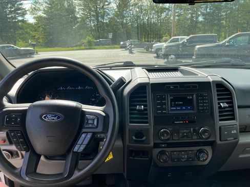 Used 2017 Ford F350 XL w/ Power Equipment Group AWD/4WD image 12