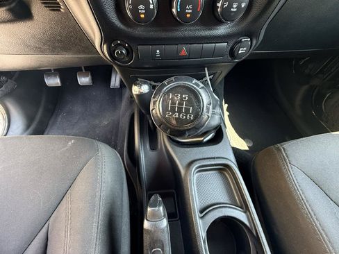 Used 2014 Jeep Wrangler Sport w/ Quick Order Package 23S AWD/4WD image 15