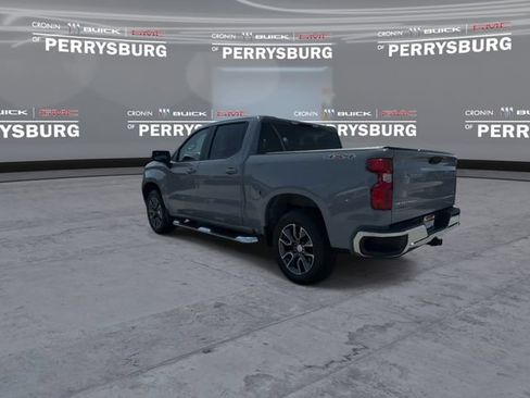 Used 2024 Chevrolet Silverado 1500 LT AWD/4WD image 6