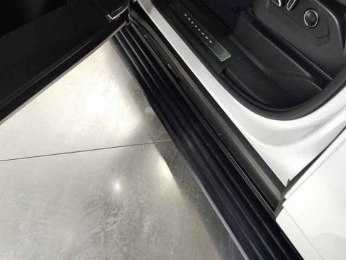 Used 2021 Cadillac Escalade Sport w/ Driver Assist Tech Package image 19