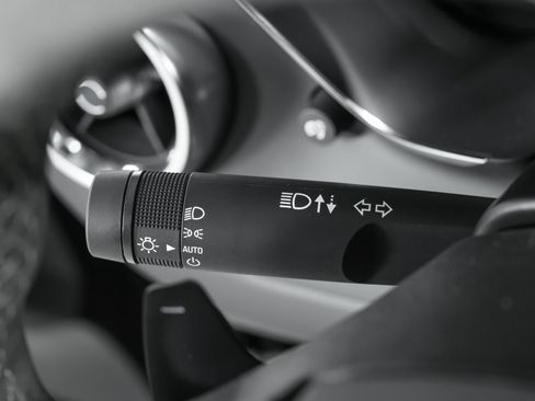 Used 2022 Chevrolet Camaro SS RWD image 70