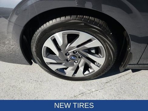 Used 2025 Subaru Legacy Limited image 11