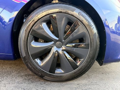 Used 2022 Tesla Model S AWD/4WD image 12