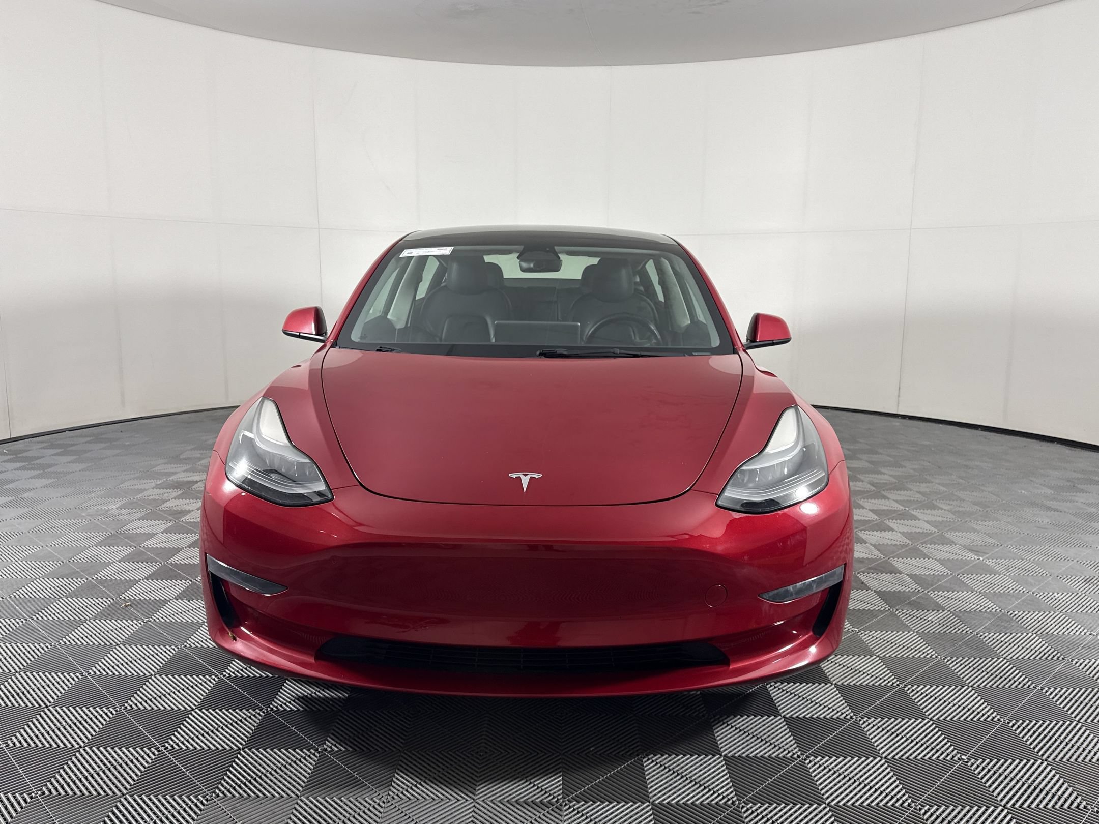 Used 2023 Tesla Model 3 Standard Range RWD image 4