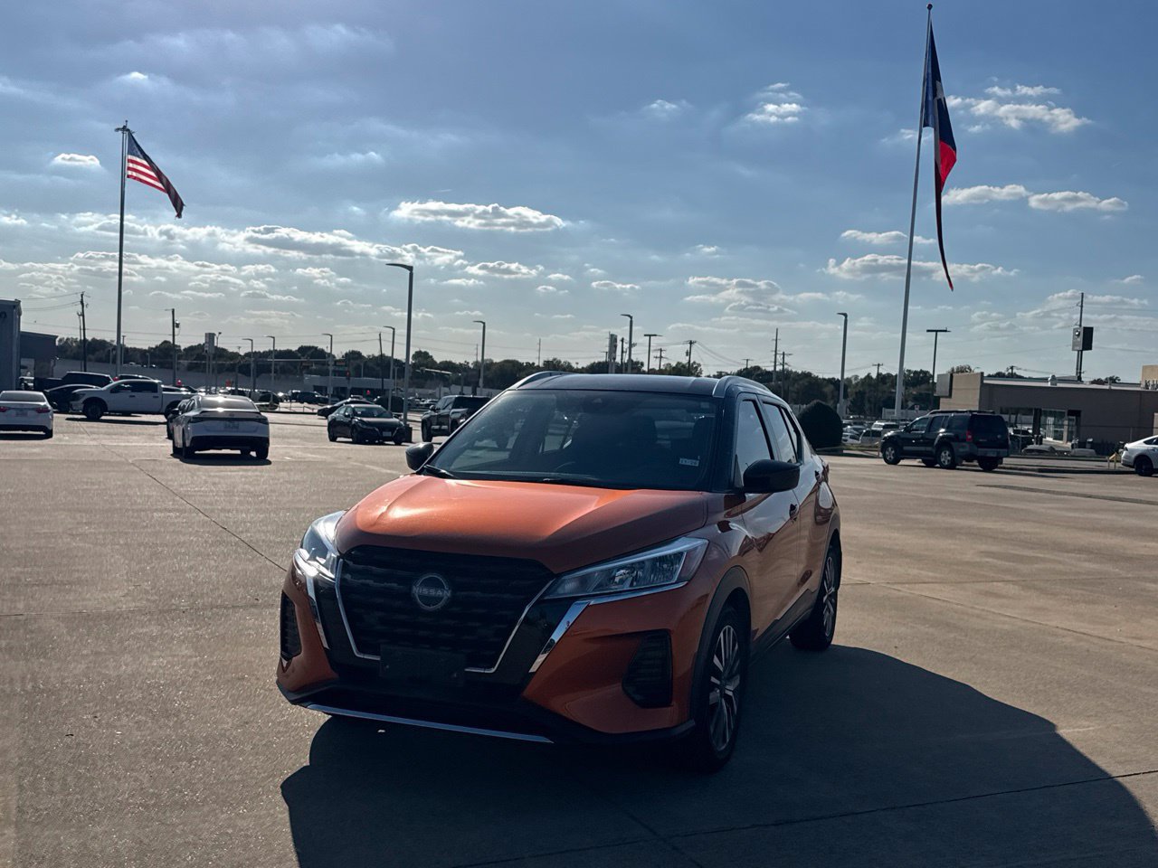 Used 2024 Nissan Kicks SV FWD image 8