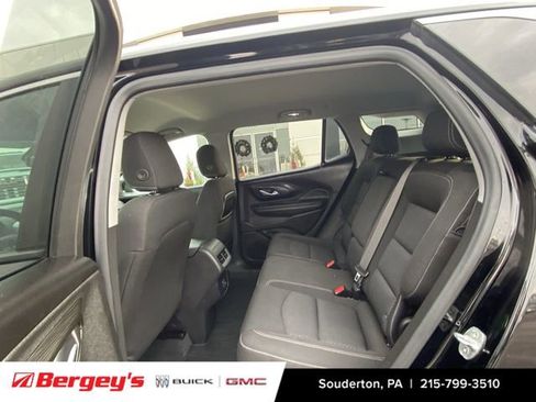 Certified 2022 GMC Terrain SLE image 28