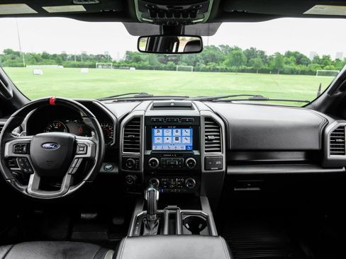 Used 2018 Ford F150 Raptor w/ Equipment Group 802A Luxury AWD/4WD image 17