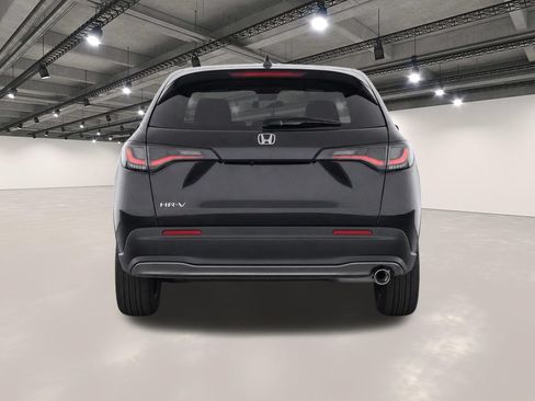 Used 2024 Honda HR-V Sport image 7