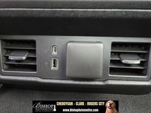 Used 2023 Chevrolet Silverado 1500 LT AWD/4WD image 13