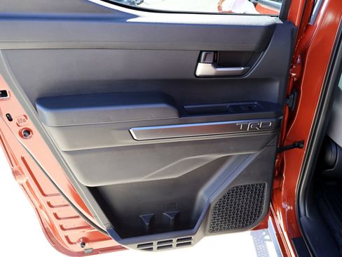 Used 2025 Toyota Tacoma TRD Sport image 13