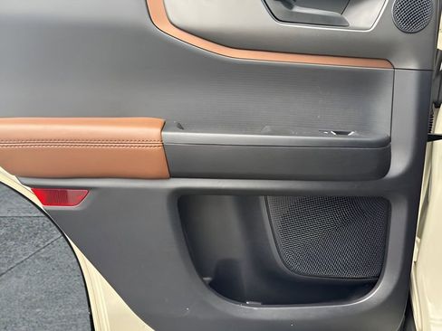 Used 2025 Ford Bronco Sport Outer Banks w/ Outer Banks Tech Package+ image 38