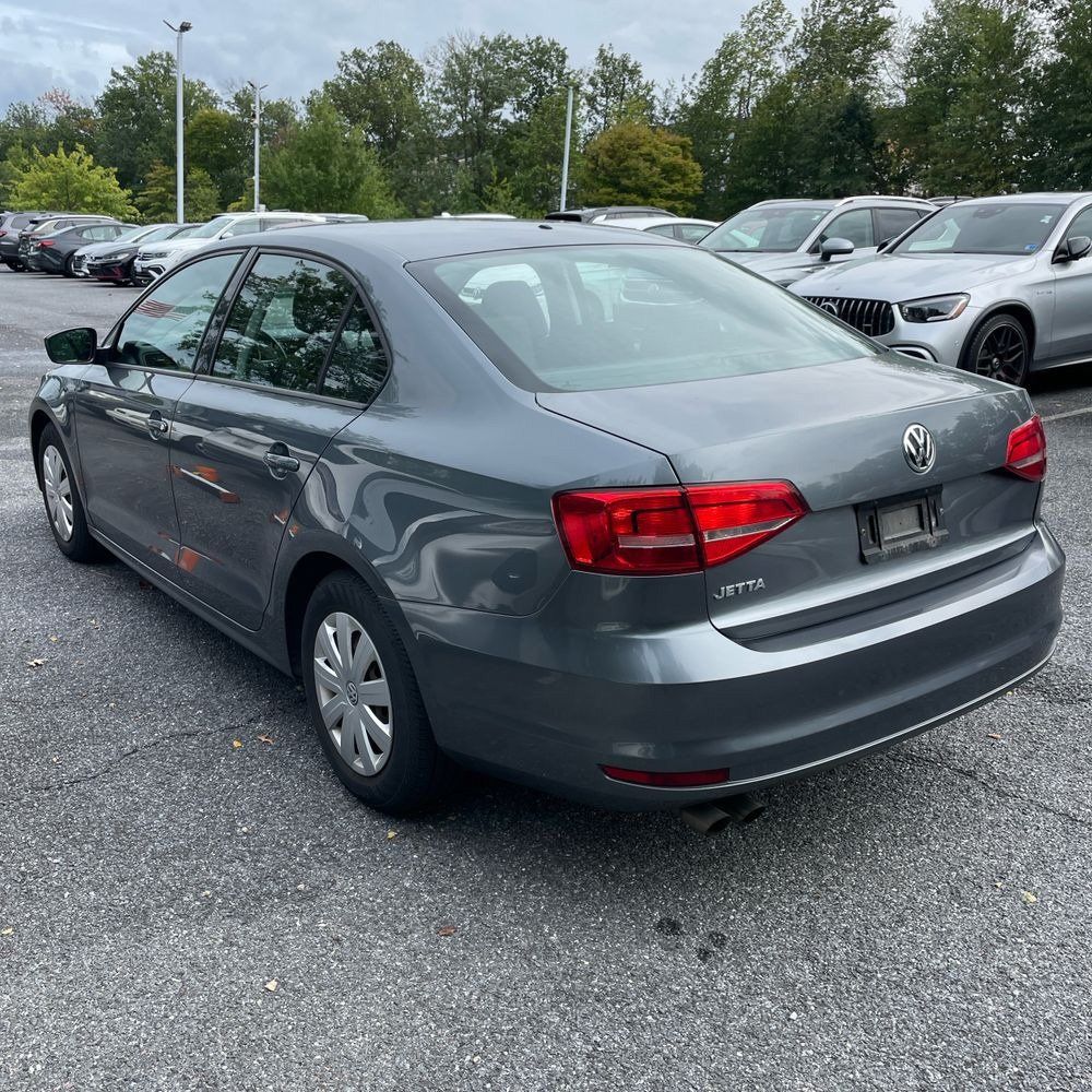 Used 2015 Volkswagen Jetta S FWD image 4