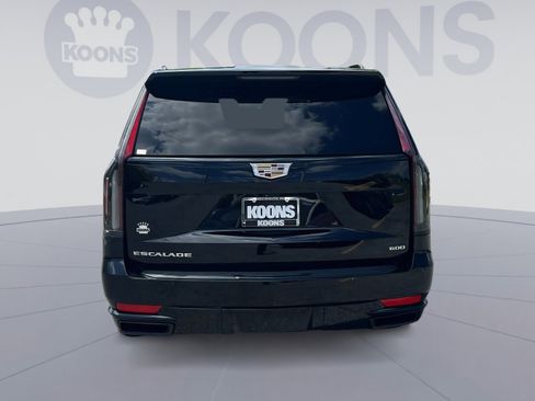 Used 2023 Cadillac Escalade ESV Sport Platinum AWD/4WD image 15