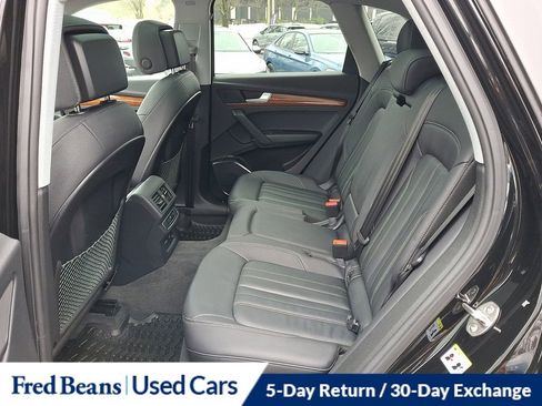 Used 2023 Audi Q5 2.0T Premium w/ Convenience Package image 11