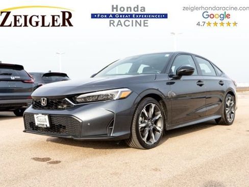 Used 2025 Honda Civic Sport image 3