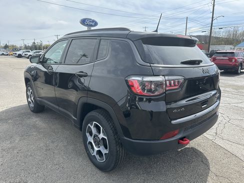 Used 2022 Jeep Compass Trailhawk w/ Trailhawk Convenience Group image 5