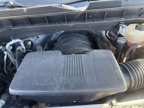 Used 2019 Chevrolet Silverado 1500 High Country image 31