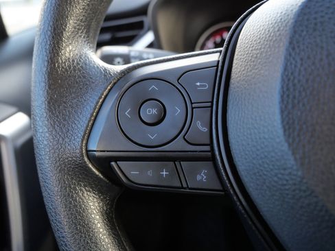 Certified 2025 Toyota RAV4 XLE image 28