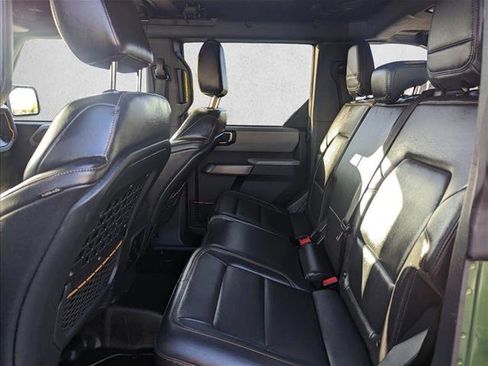 Used 2022 Ford Bronco Badlands image 19