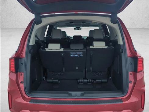 New 2026 Honda Odyssey Elite image 8