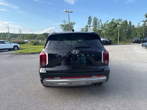 Used 2025 Hyundai Palisade Calligraphy FWD image 5