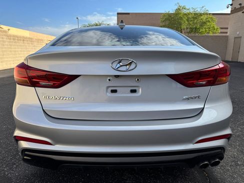 Used 2018 Hyundai Elantra Sport image 6