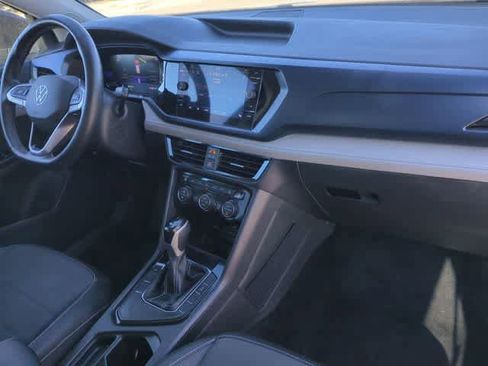 Used 2024 Volkswagen Taos SE image 27