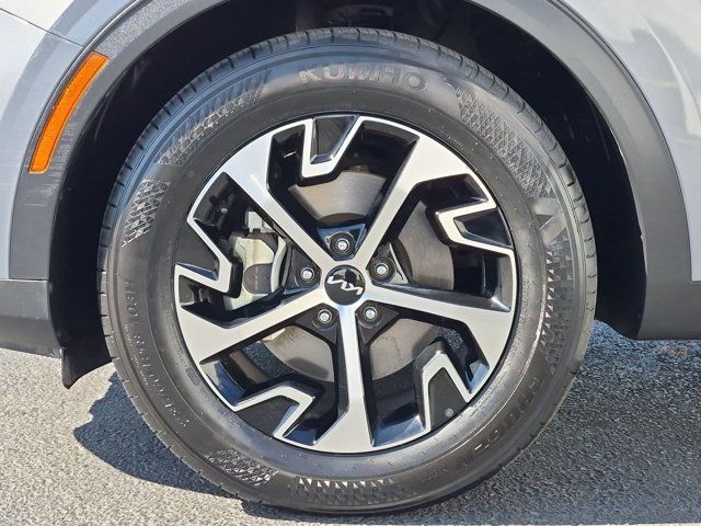 Used 2023 Kia Sportage EX FWD image 24