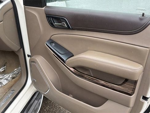 Used 2015 GMC Yukon XL SLT w/ Open Road Package image 47