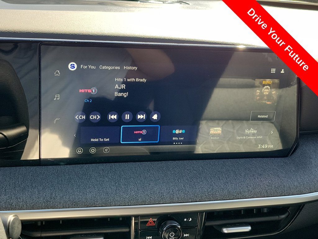 Used 2026 Nissan Kicks SV w/ SV Premium Package FWD image 11