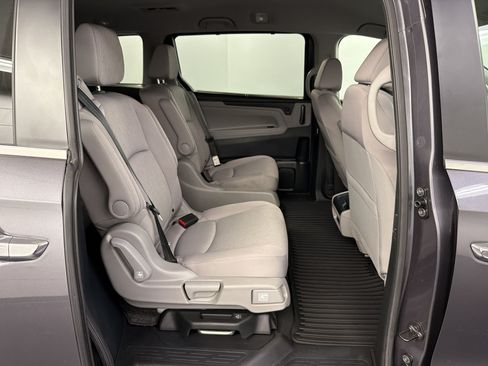 Used 2024 Honda Odyssey EX image 28