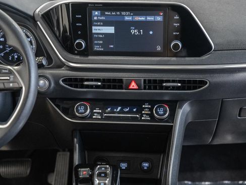 Used 2022 Hyundai Sonata SEL FWD image 17