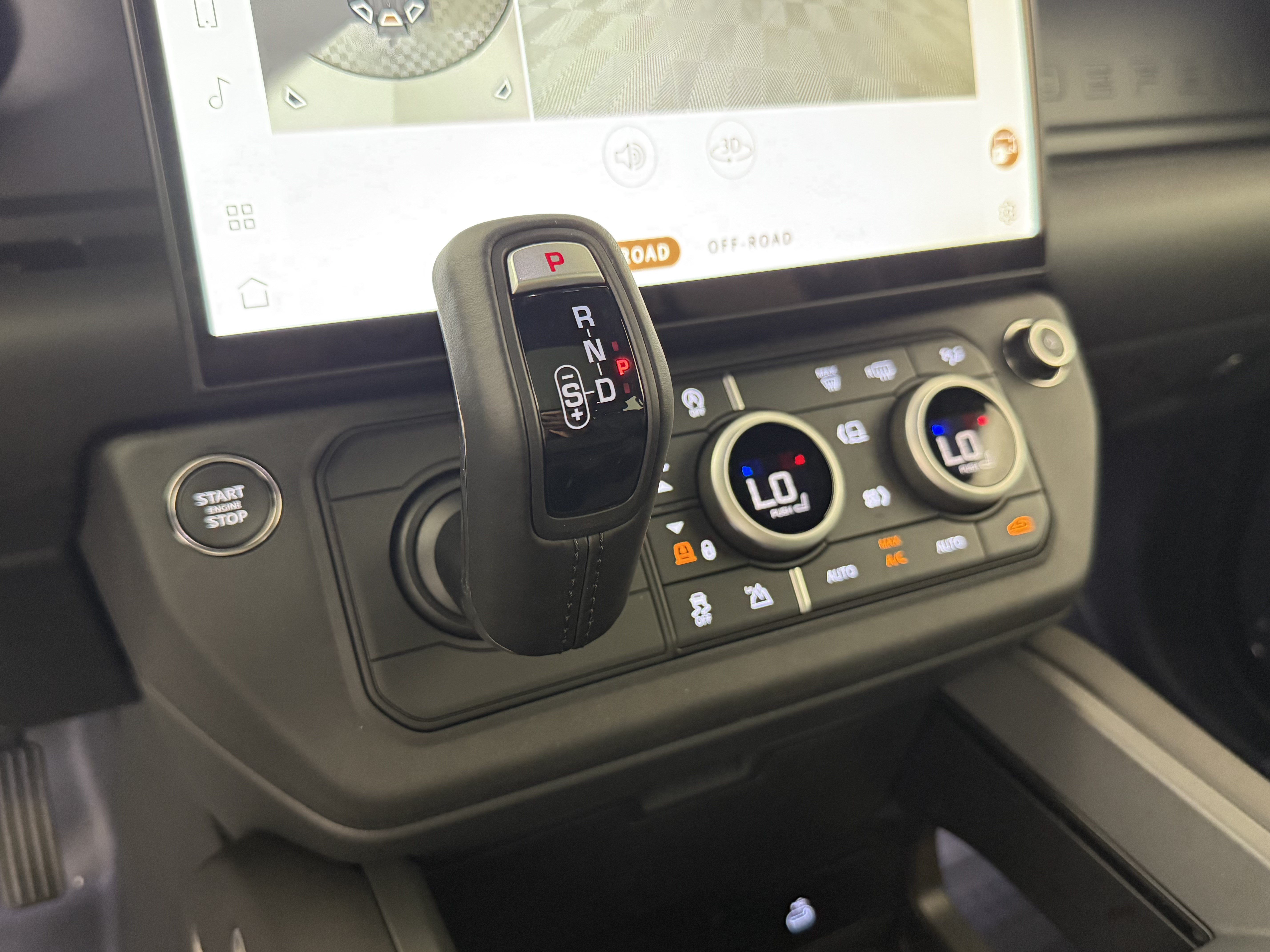 New 2026 Land Rover Defender 110 S AWD/4WD image 20