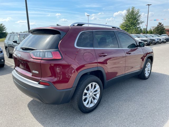 Used 2019 Jeep Cherokee Latitude w/ Popular Appearance Group AWD/4WD image 5